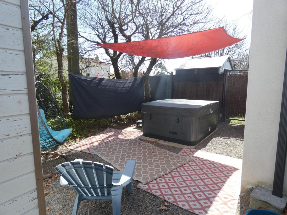 Grain De Sable Et Son Jacuzzi Holiday home *